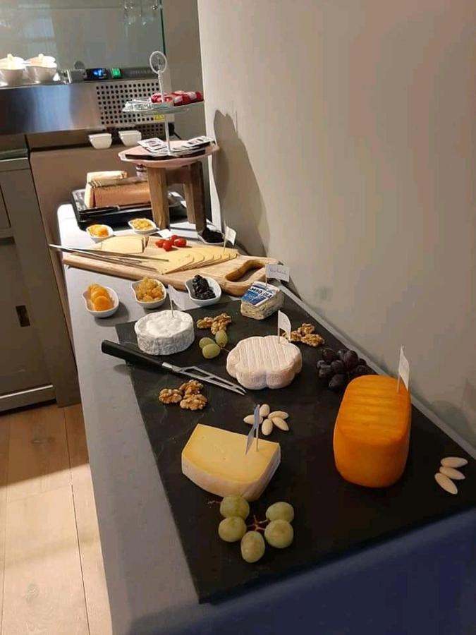 Amadis Bed & Breakfast Kesselt Екстериор снимка